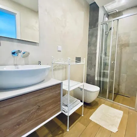 Apartament Roman